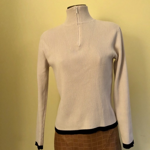 Relativity Front Zip Turtleneck Sweater - Picture 6 of 14
